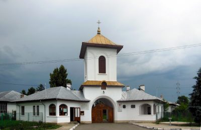 (cod 3748) Manastirea Zamfira, Lipanesti