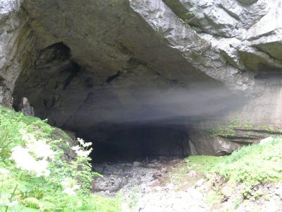 (cod 2419) Peștera cu aburi, Băile Herculane