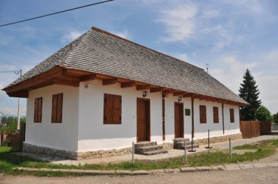 (cod 5217)  Prima Şcoală Românească din Sfântu Gheorghe