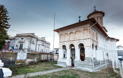 (cod 5305)  Biserica Sfinții Voievozi, Târgoviște