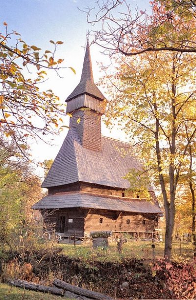 (cod 3119) Biserica de lemn din Sârbi – Josani
