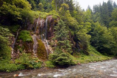 (cod 3412)  Cascada La Chișătoare, Moeciu