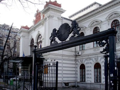 (cod 4129) Muzeul de Istorie și Artă (Palatul Șuțu)