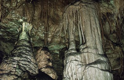 (cod 2418) Peștera Comarnic, Carașova