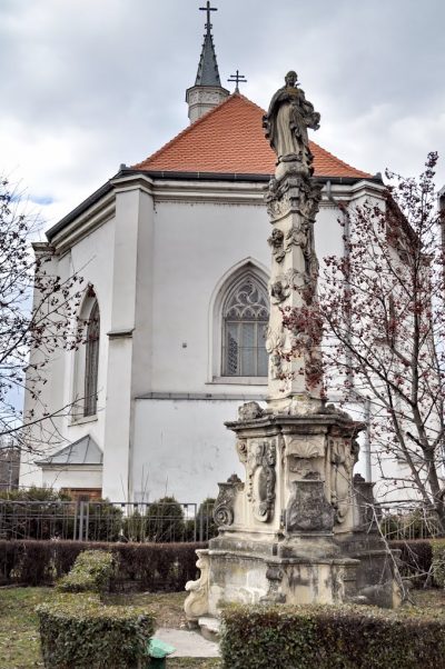 (cod 4947) Statuia Fecioarei Maria din Cluj